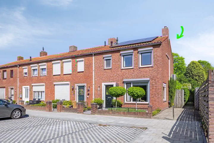 Doctor Mollerlaan 57 in Roosendaal foto
