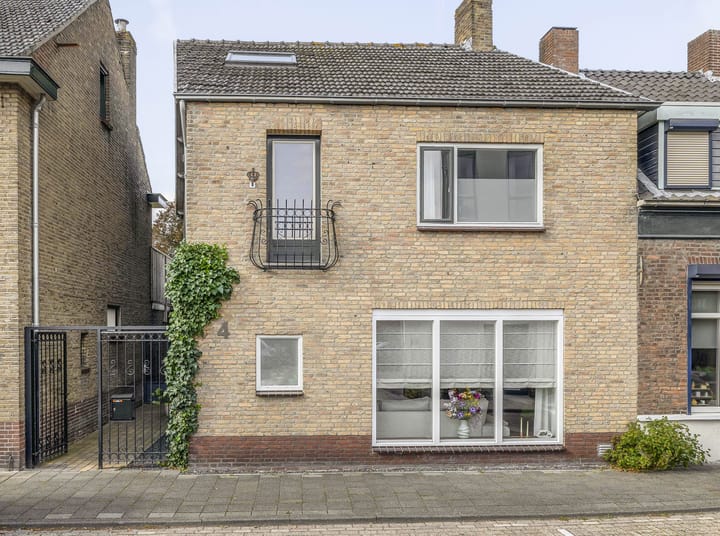 Doctor van Beurdenstraat 4 in Kaatsheuvel foto