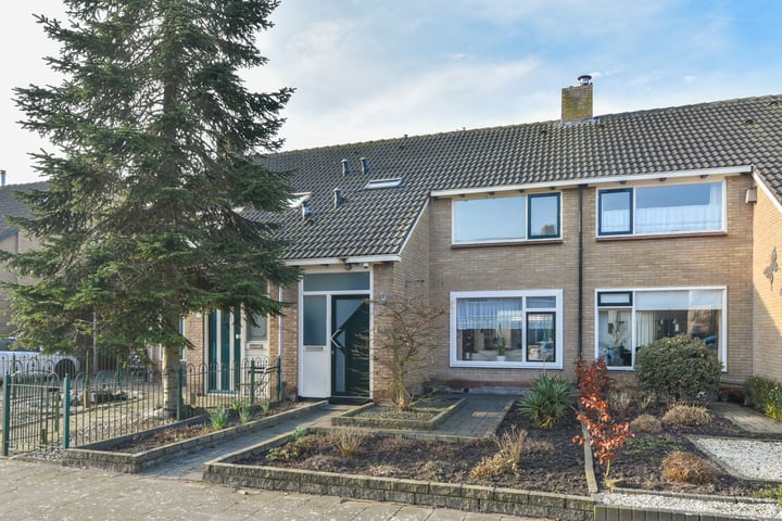 Dokter Bloemstraat 39 in Spierdijk foto
