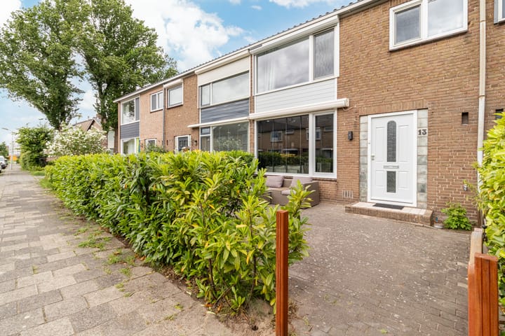 Dokter Bonstraat 13 in Assendelft foto