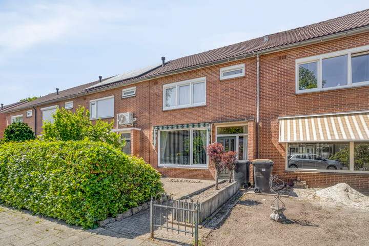 Dokter de Bruynstraat 21 in Oldenzaal foto
