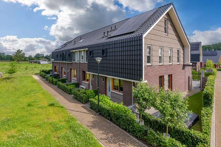 Dokter J. van Heuvenweg 32 in Lieren