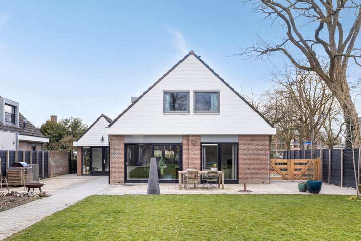 Foto van woning Dokter P.A. Cornethof 1, Dodewaard