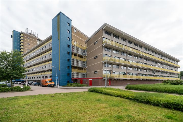 Dokter van Stratenweg 111 in Gorinchem foto