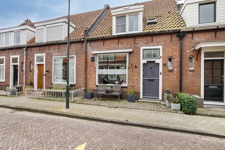 Dokter Weversstraat 31 in Volendam foto