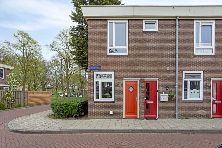 Dolfijnhof 17 in Amsterdam foto