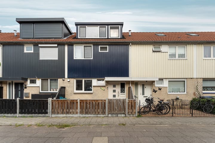 Dolfijnpad 12 in Almere