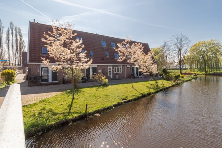 Domineestuin 35 in Zaandijk foto