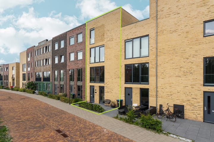 Donatellostraat 32 in Lent