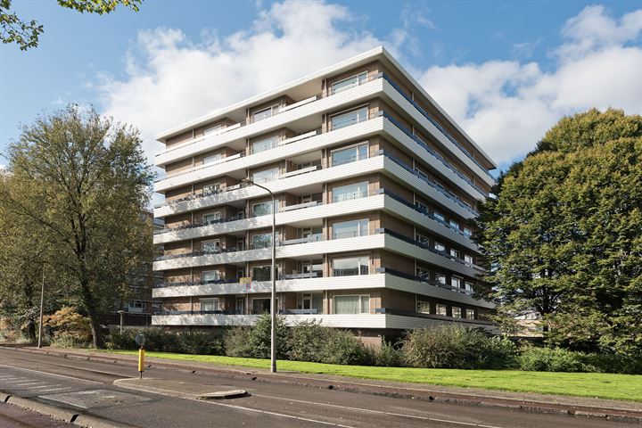 Donau 80 in Amstelveen foto