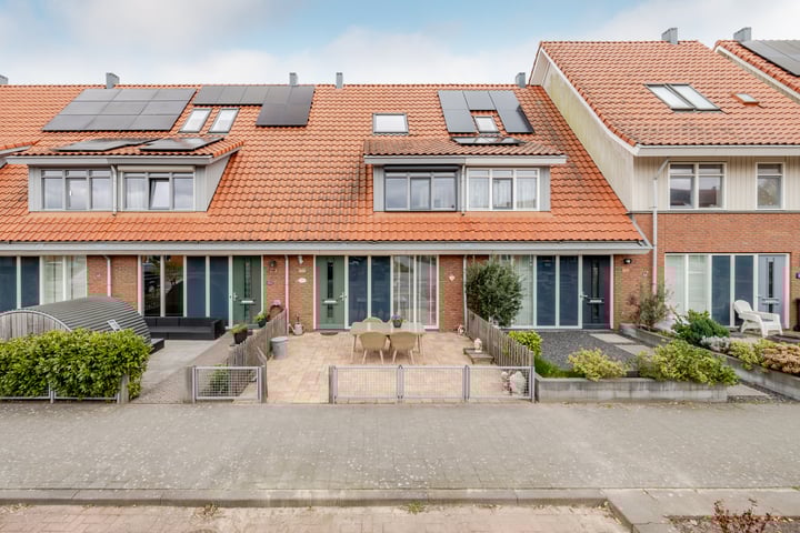 Donaulaan 64 in Purmerend foto