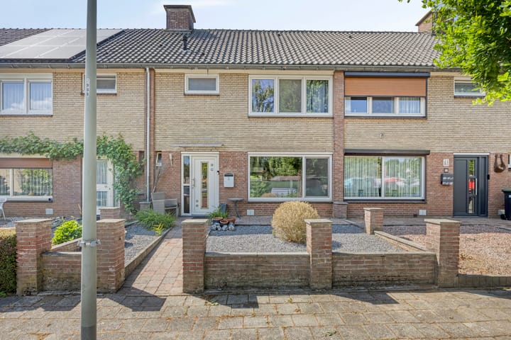 Donderbergweg 29 in Roermond foto