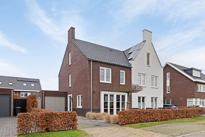 Donjon 20 in Drunen foto