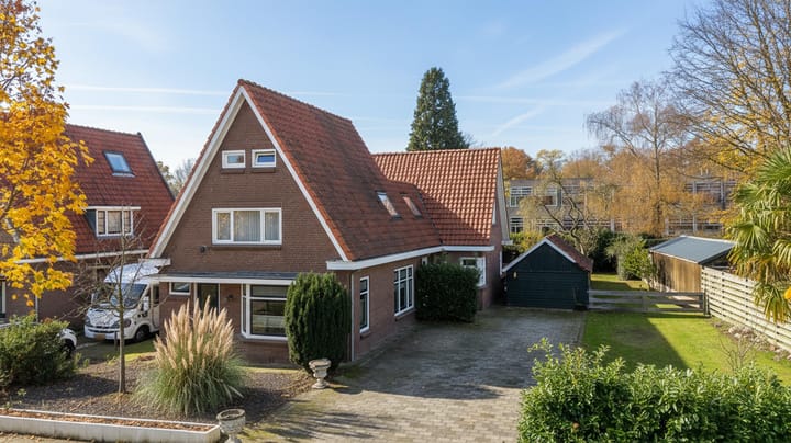 Donker Curtiuslaan 18 in Doetinchem