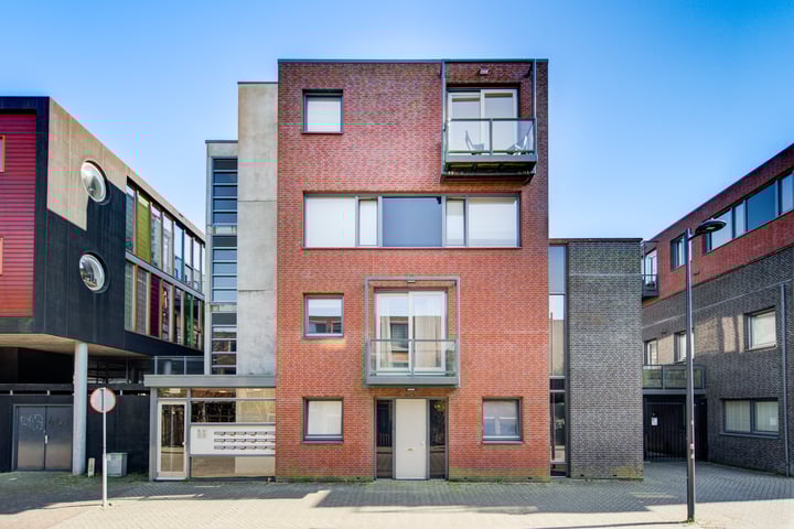 Donkvaart 7-B6 in Breda
