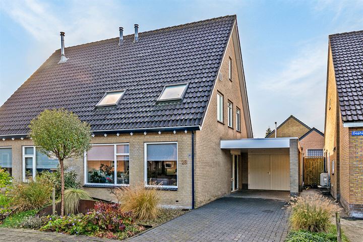 Dopheide 26 in Wolvega foto