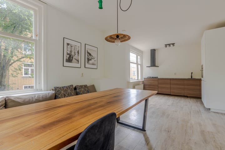 Dordtselaan 161A in Rotterdam foto