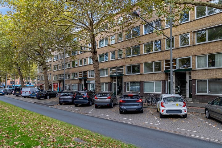 Dordtselaan 180C in Rotterdam