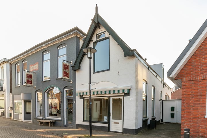 Foto van woning Dorpsstraat 100, Leimuiden