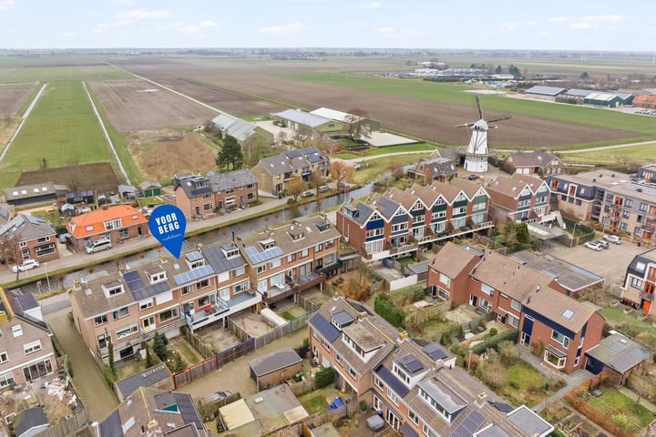 Dorpsstraat 144 in Benthuizen foto
