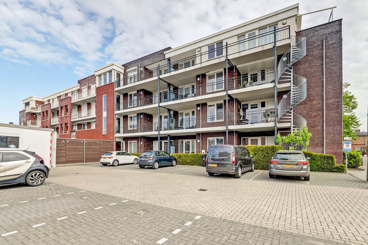 Dorpsstraat 18 in Vuren