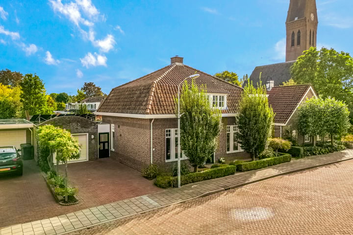 Dorpsstraat 20 in Oosterhout foto