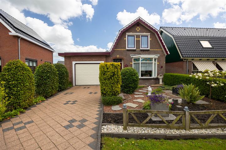 Dorpsstraat 22 in Nibbixwoud foto