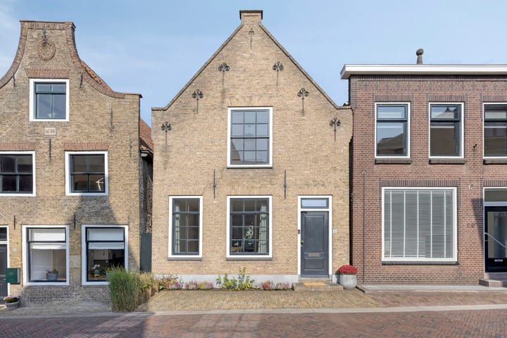 Dorpsstraat 22 in Ouderkerk aan den IJssel foto
