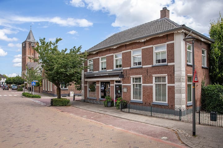 Dorpsstraat 22 in Lienden foto