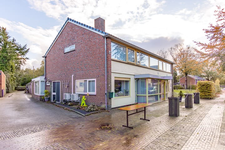 Dorpsstraat 2a in Sellingen