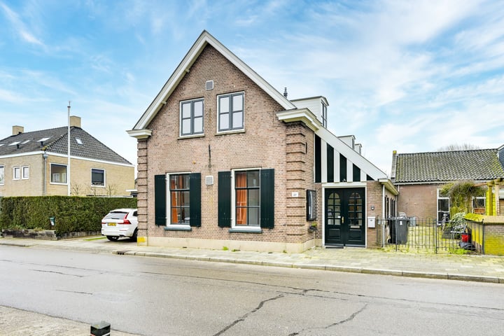 Dorpsstraat 30a in Cothen