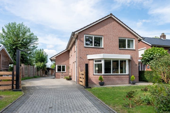 Dorpsstraat 40 in Emmen