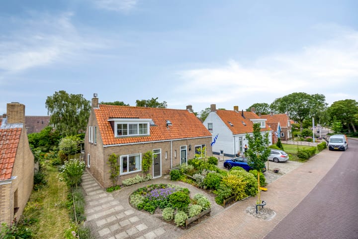 Dorpsstraat 41 in Gapinge foto