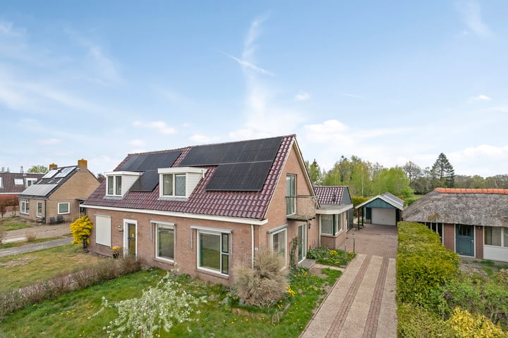 Dorpsstraat 43 in Tynaarlo foto