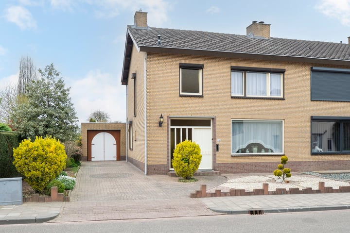 Dorpsstraat 44A in Guttecoven foto