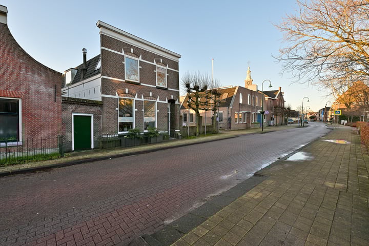 Dorpsstraat 46 in Hazerswoude-Dorp foto