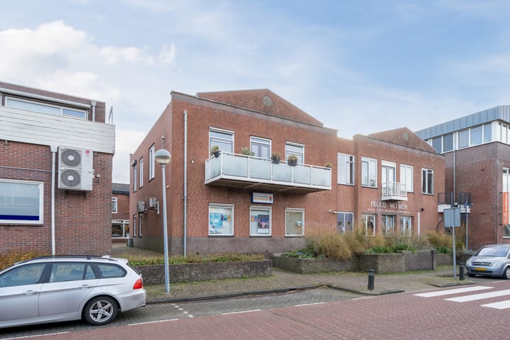 Dorpsstraat 577H in Noord-Scharwoude foto