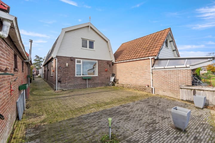 Dorpsstraat 742 in Oudkarspel foto