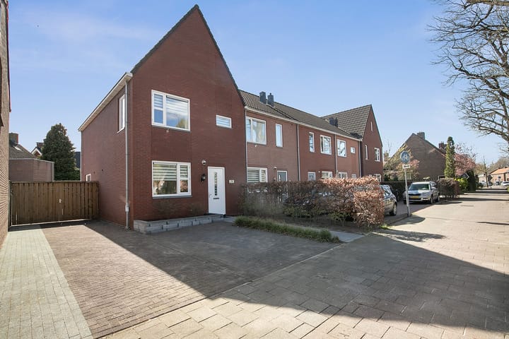 Dorpsstraat 76 in Bakel foto