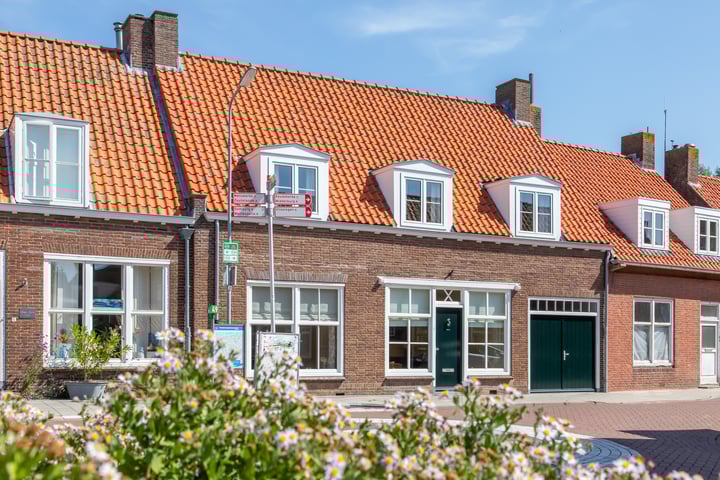 Dorpsstraat 8 in Biggekerke foto