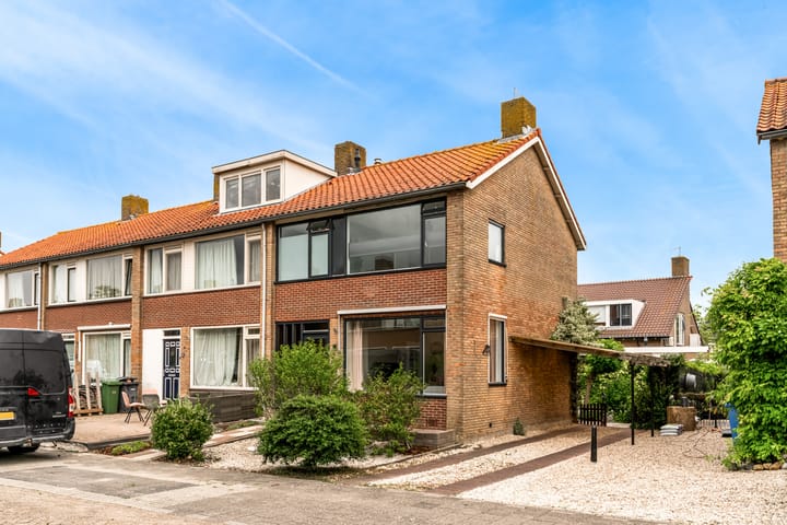 Dorpsstraat 9 in Zegveld foto