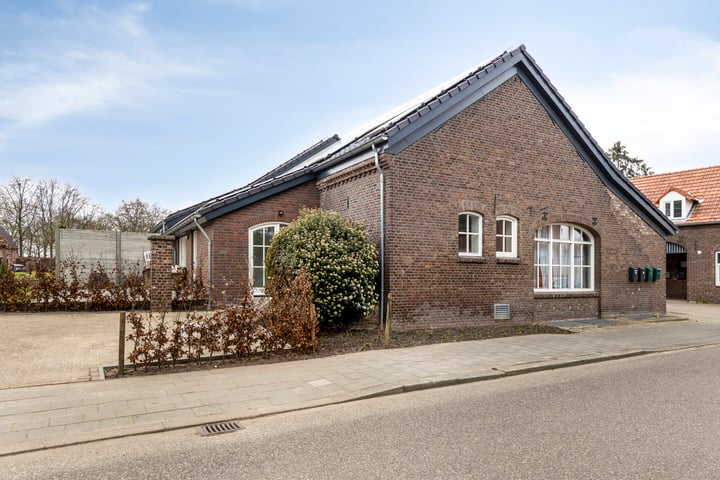Dorpsstraat 90 in Roermond foto