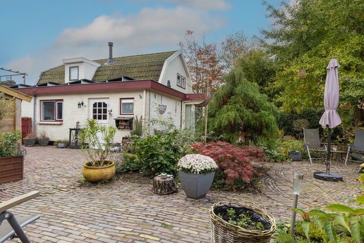 Dorpsstraat 91 in Zwaag foto