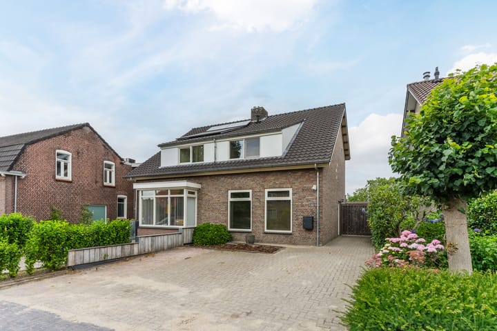 Dorpstraat 54 in Luyksgestel foto