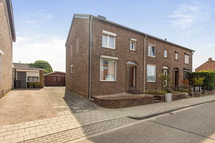 Dorpstraat 6 in Jabeek foto