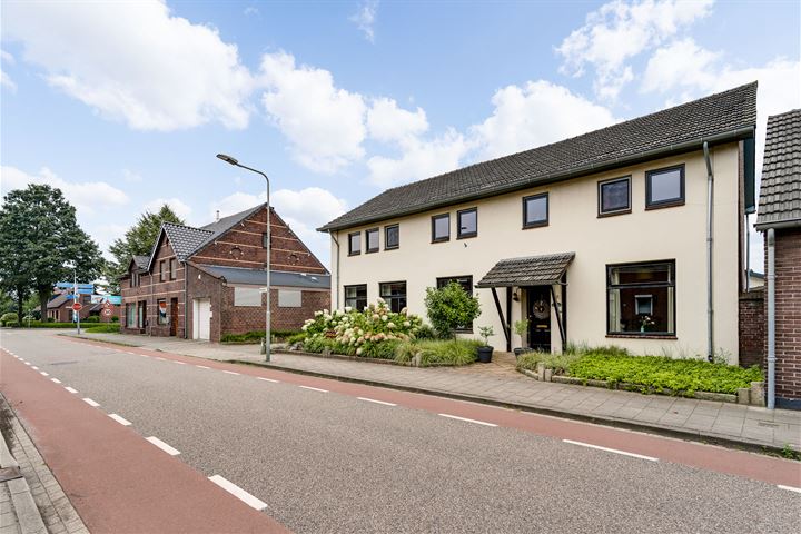 Dorpstraat 86 in Maasbree foto
