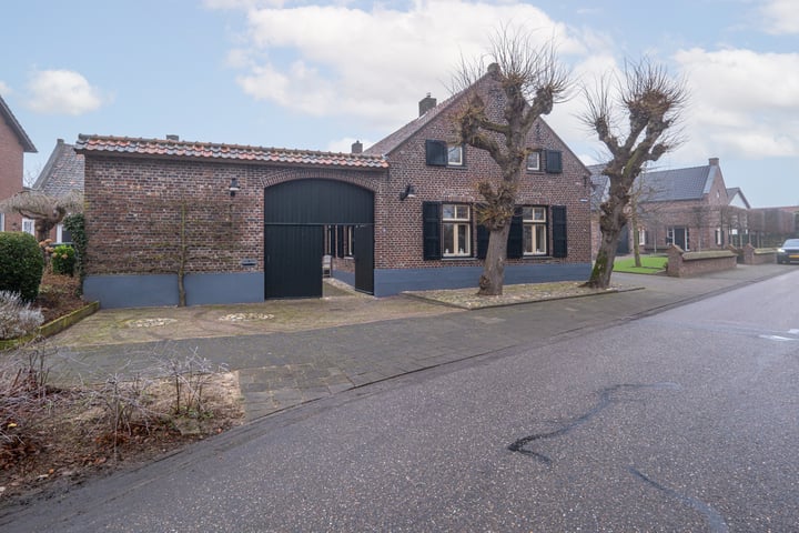 Dorpstraat 9 in Echt foto