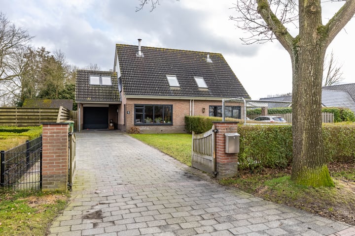 Dorpsweg 13b in Donderen foto