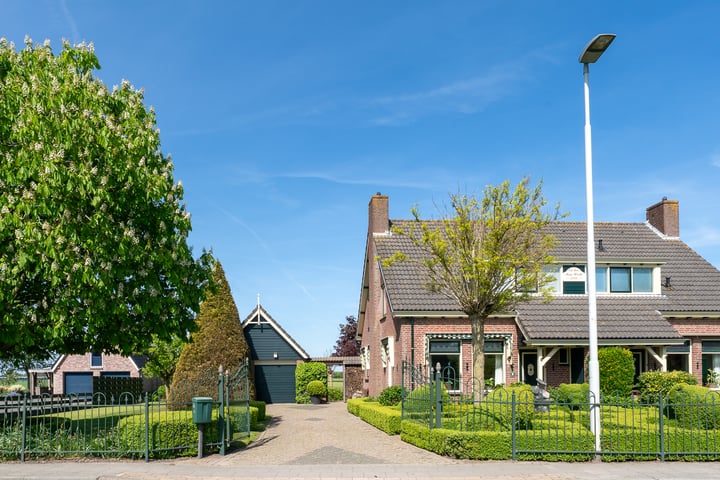 Dorpsweg 16a in Hensbroek