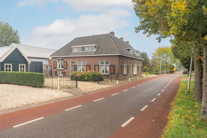 Dorpsweg 64a in Zijderveld foto